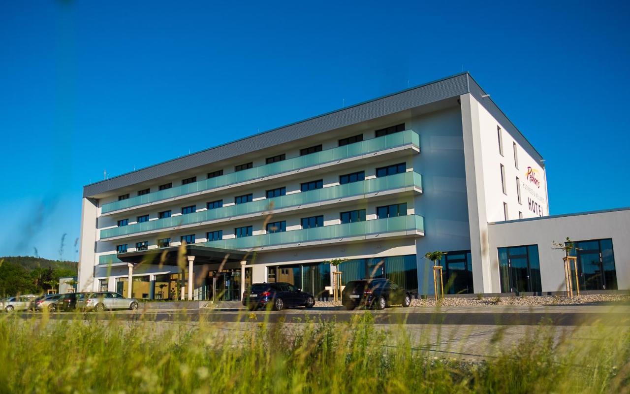 Rebhan'S Business Und Wellness Hotel Neukenroth Экстерьер фото