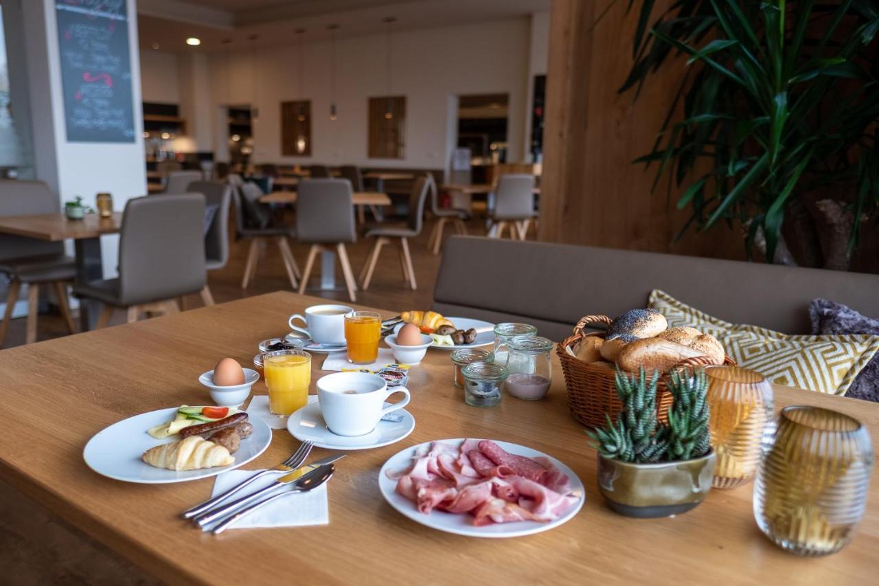 Rebhan'S Business Und Wellness Hotel Neukenroth Экстерьер фото